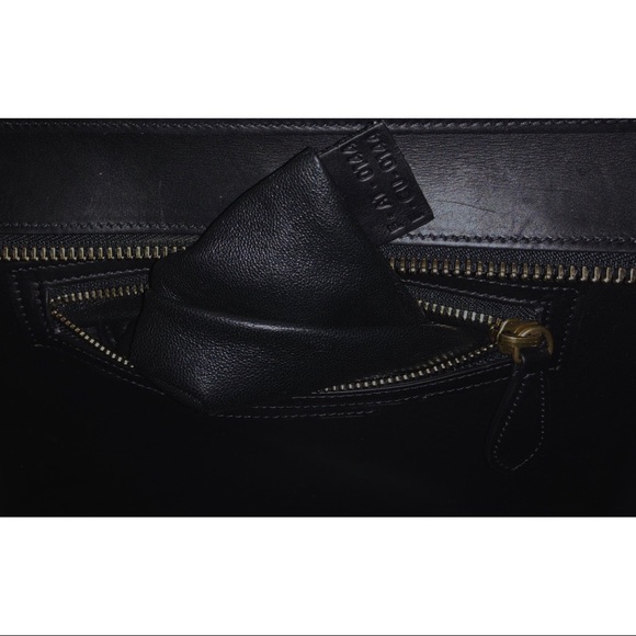 SOLD!!!! Authentic Celine Lambskin bicolor - Picture 7 of 8